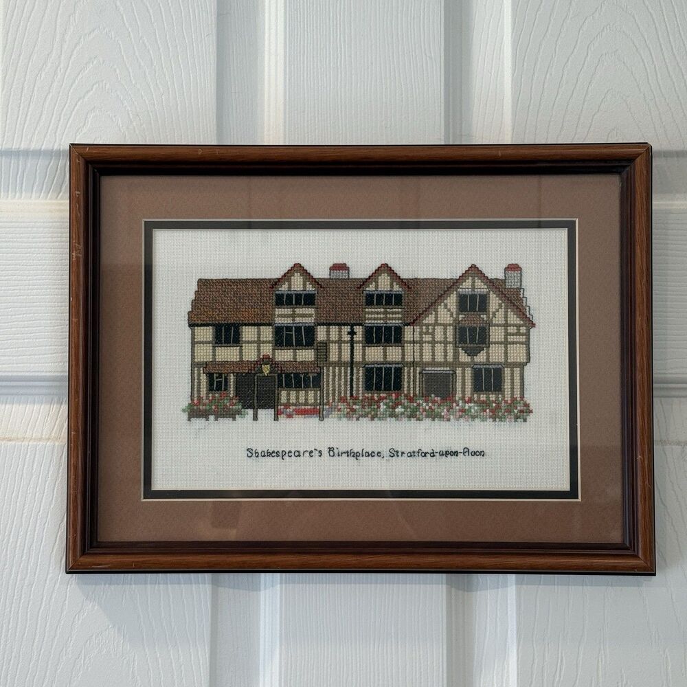 Framed Cross Stitch Shakespeares Birthplace Stratford-upon-Avon English Cottage